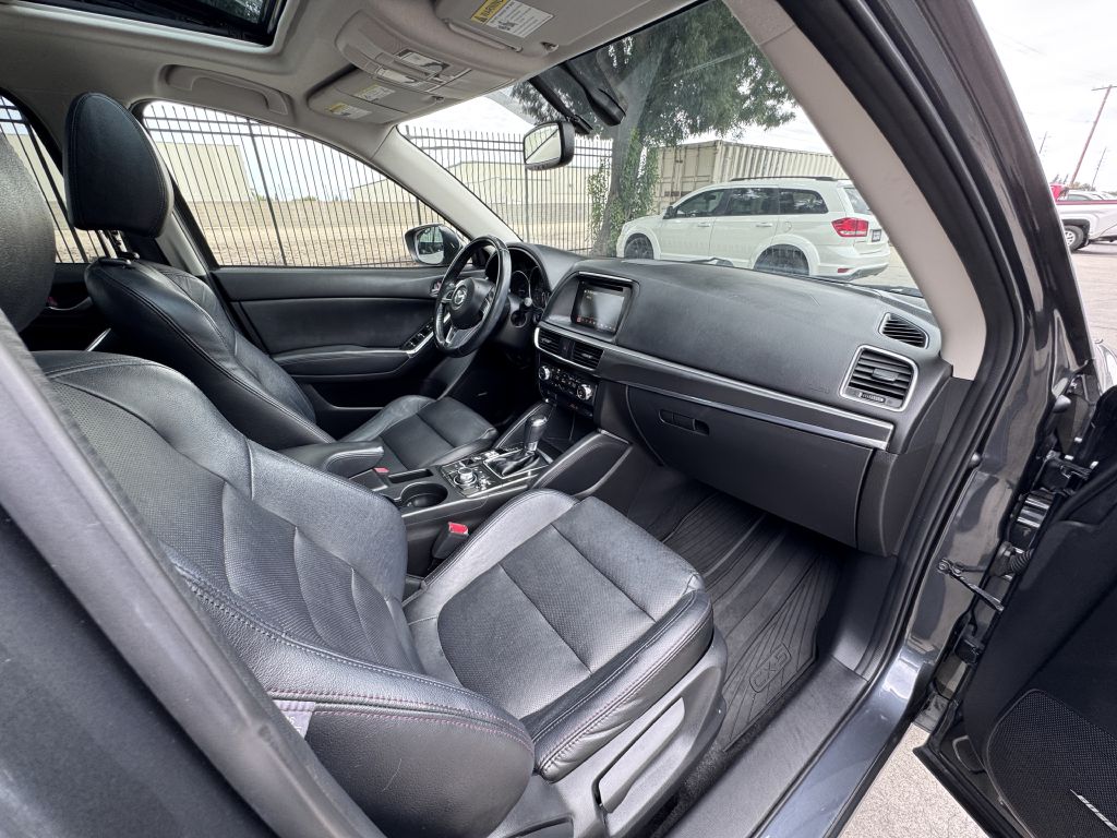 Photo 18 of this MAZDA CX-5