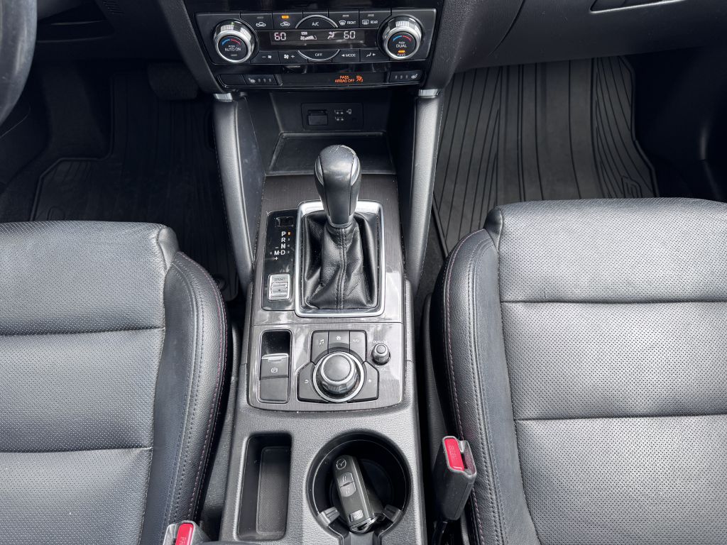 Photo 25 of this MAZDA CX-5