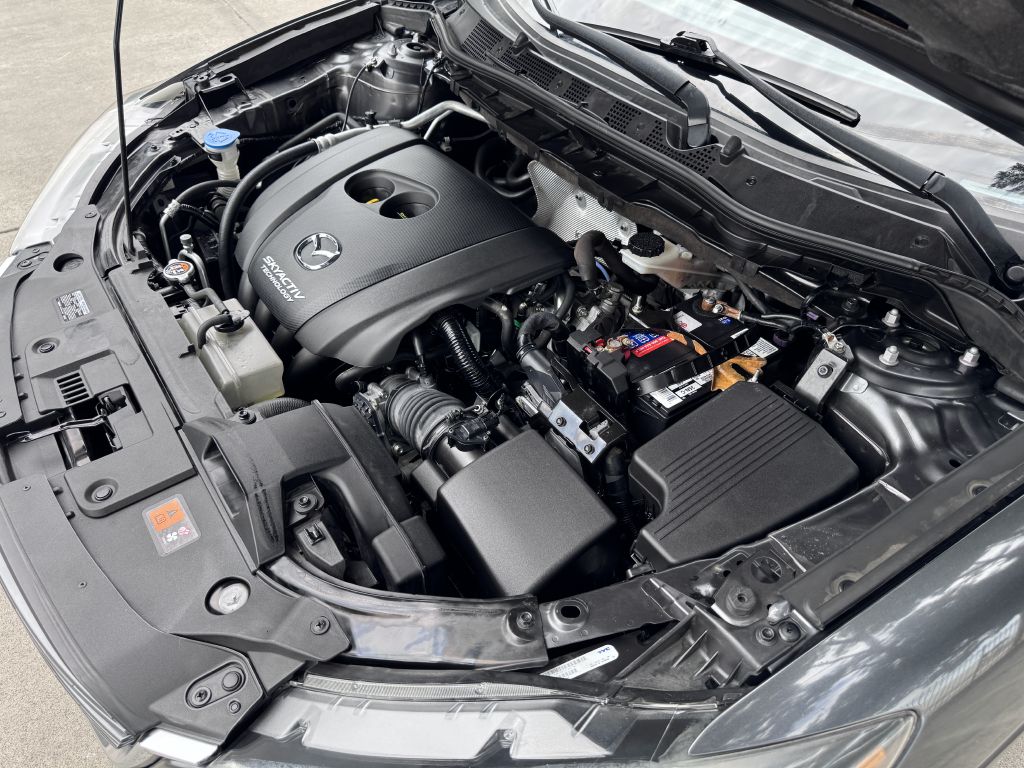 Photo 40 of this MAZDA CX-5