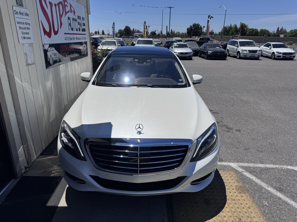 Photo 8 of this MERCEDES-BENZ S-CLASS