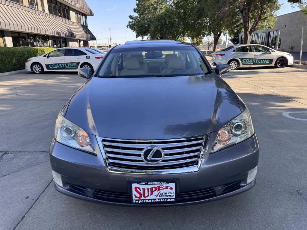 Photo 58 of this LEXUS ES