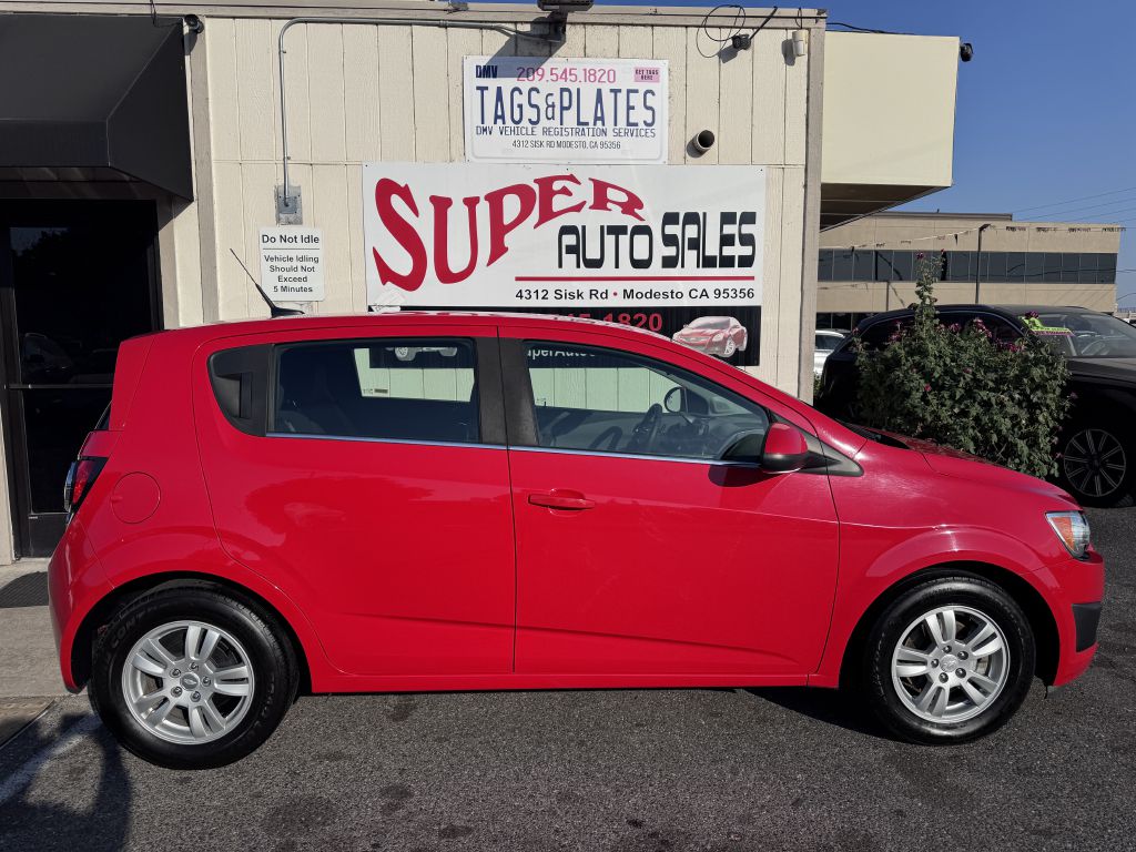 Photo 3 of this CHEVROLET SONIC