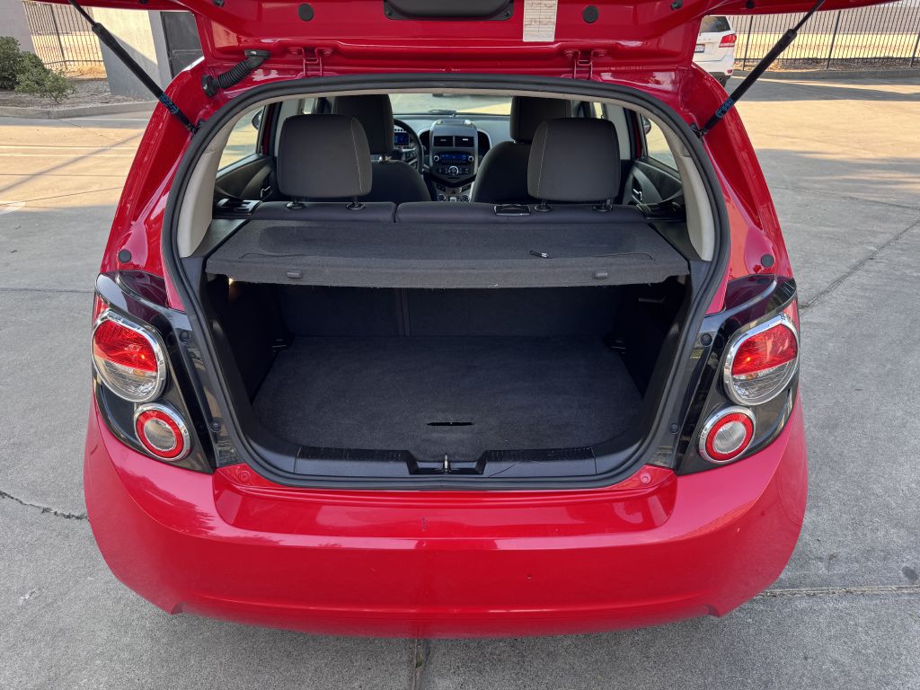 Photo 47 of this CHEVROLET SONIC
