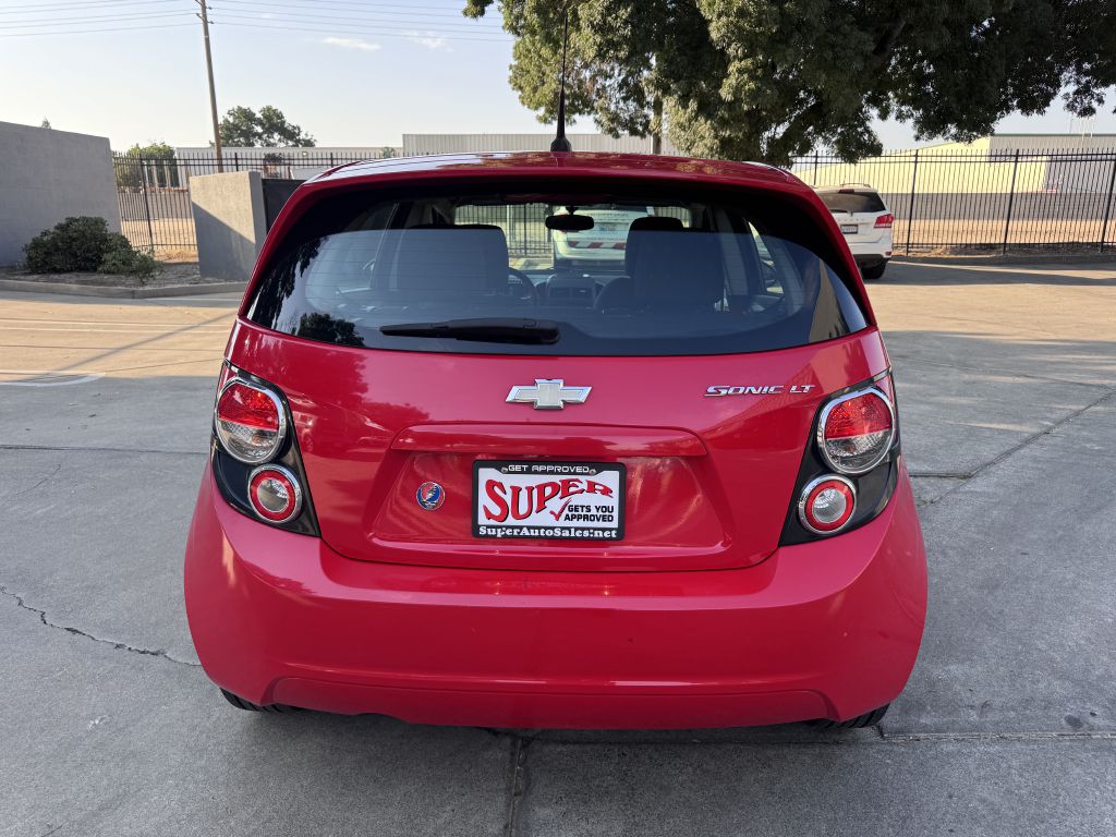 Photo 53 of this CHEVROLET SONIC