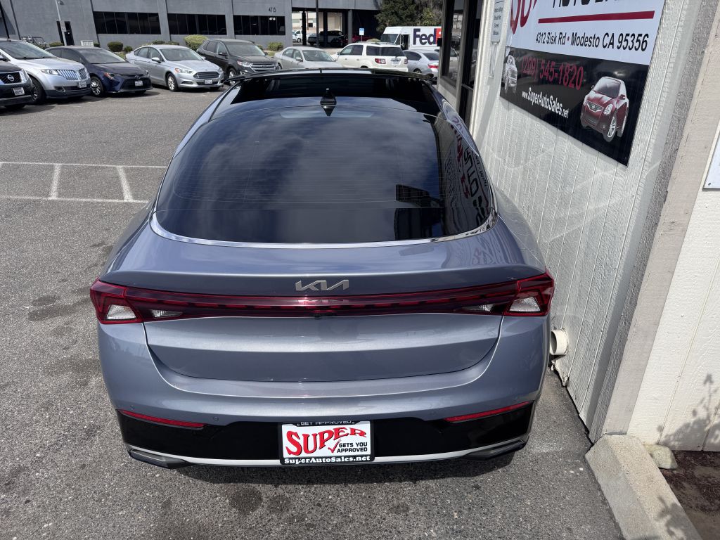 Photo 12 of this KIA K5