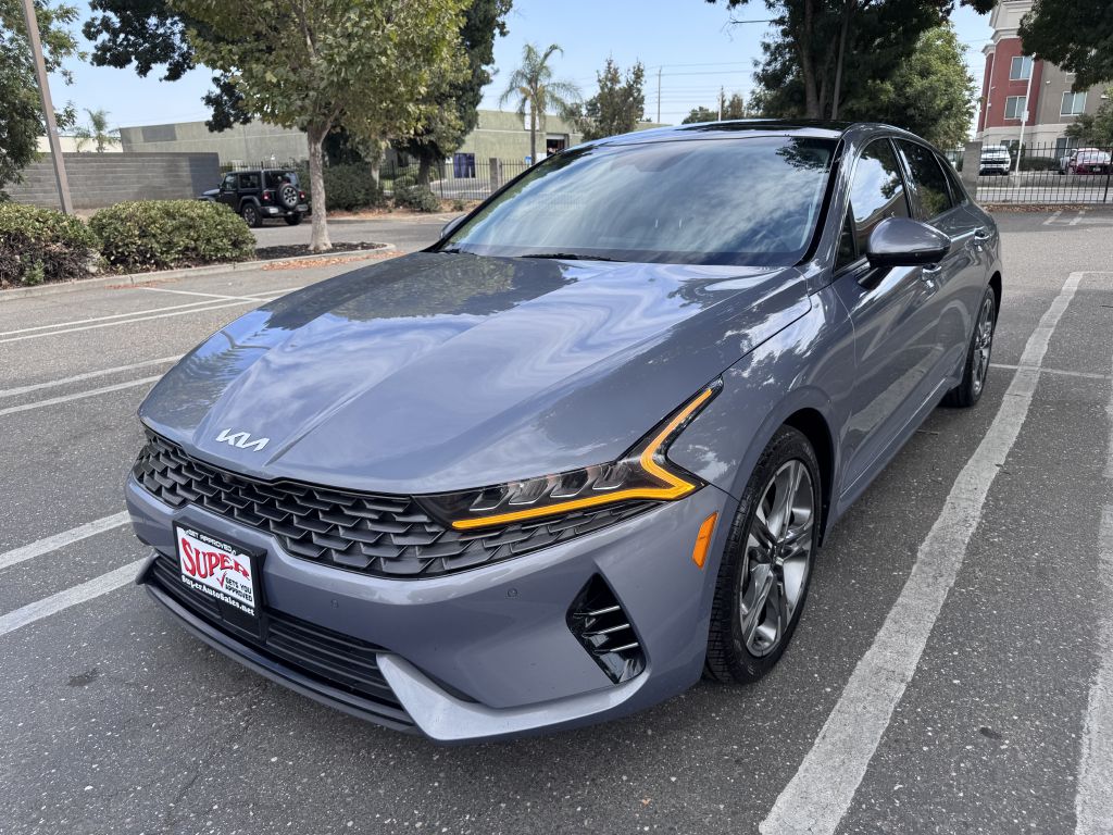 Photo 53 of this KIA K5