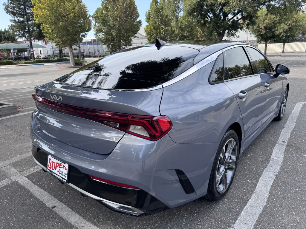 Photo 57 of this KIA K5
