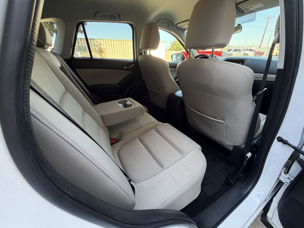 Photo 19 of this MAZDA CX-5