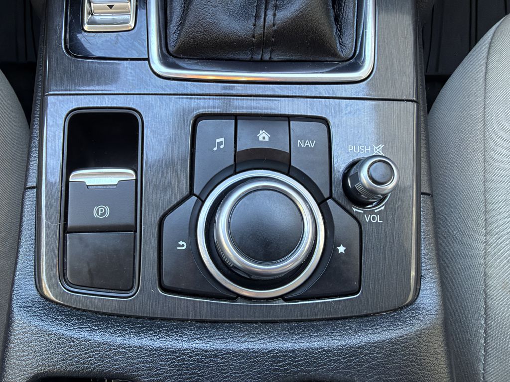 Photo 30 of this MAZDA CX-5