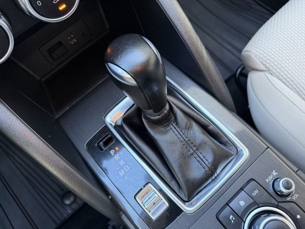 Photo 31 of this MAZDA CX-5