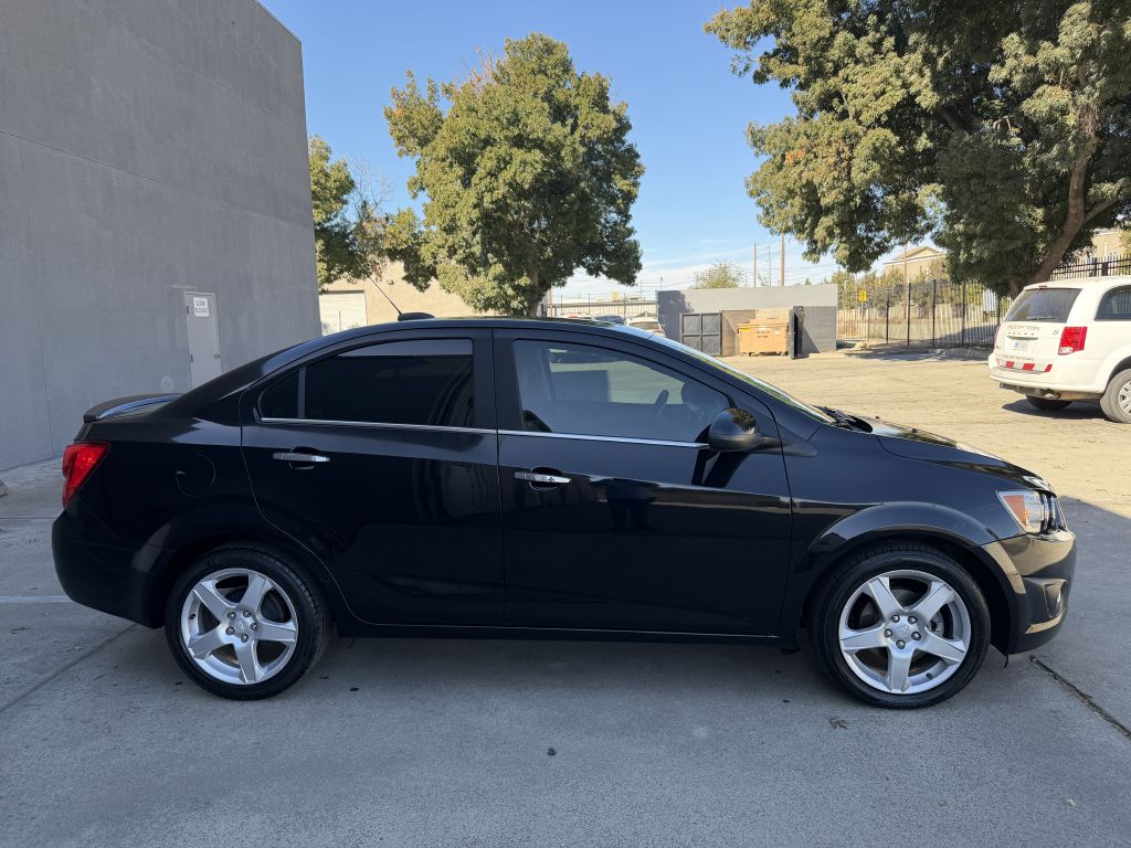 Photo 53 of this CHEVROLET SONIC