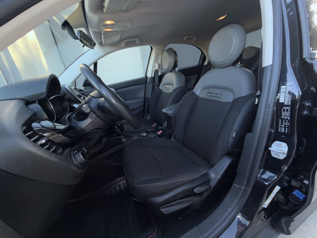 Photo 16 of this FIAT 500X