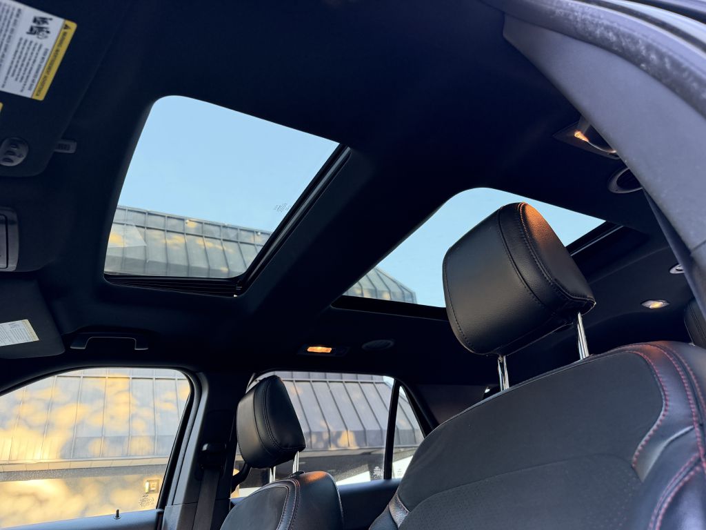 Photo 40 of this FORD EXPLORER