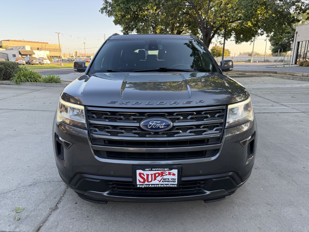 Photo 55 of this FORD EXPLORER