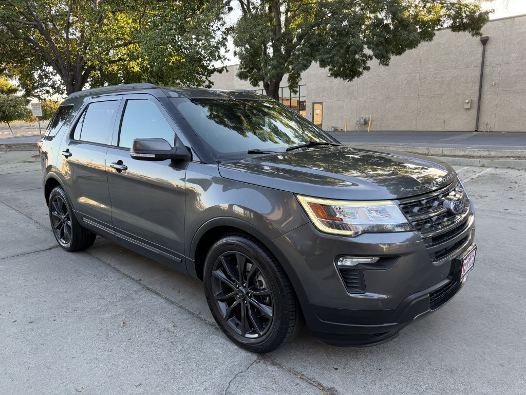 Photo 56 of this FORD EXPLORER