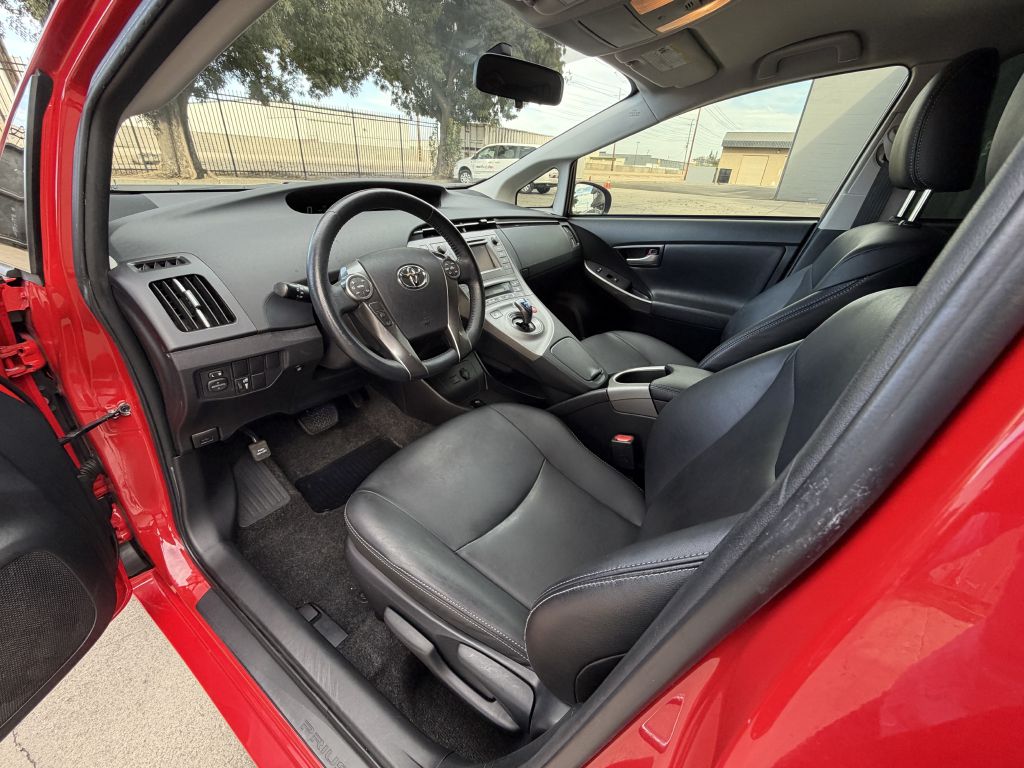 Photo 15 of this TOYOTA PRIUS