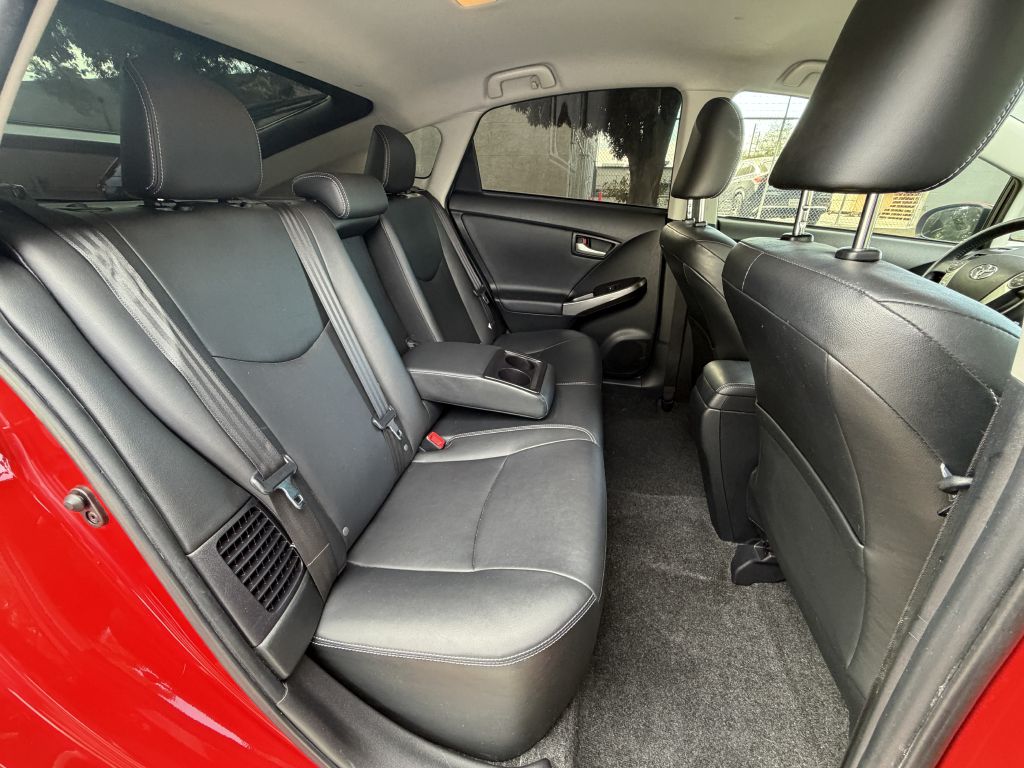 Photo 20 of this TOYOTA PRIUS