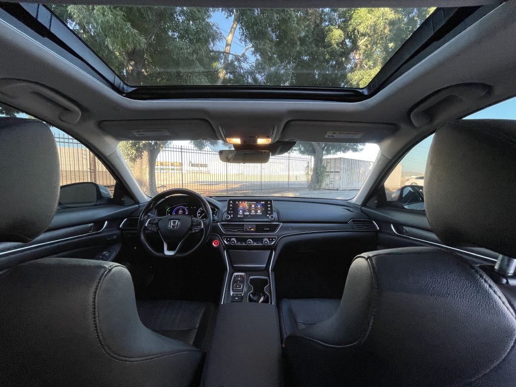 Photo 30 of this HONDA ACCORD