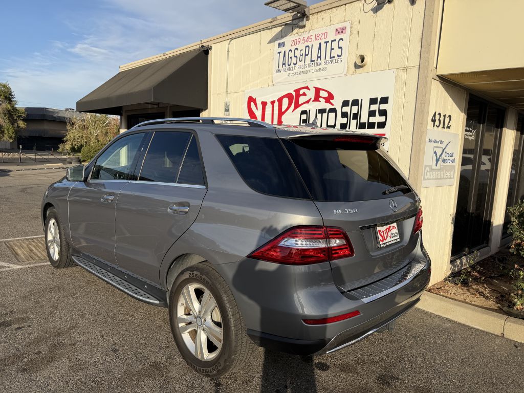 Photo 11 of this MERCEDES-BENZ ML