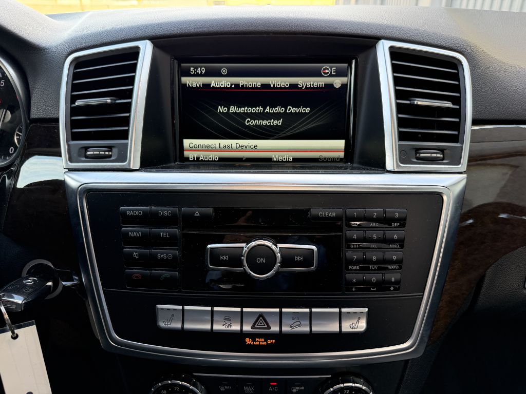 Photo 25 of this MERCEDES-BENZ ML