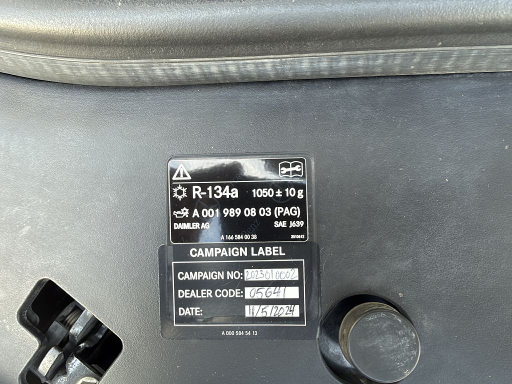 Photo 45 of this MERCEDES-BENZ ML