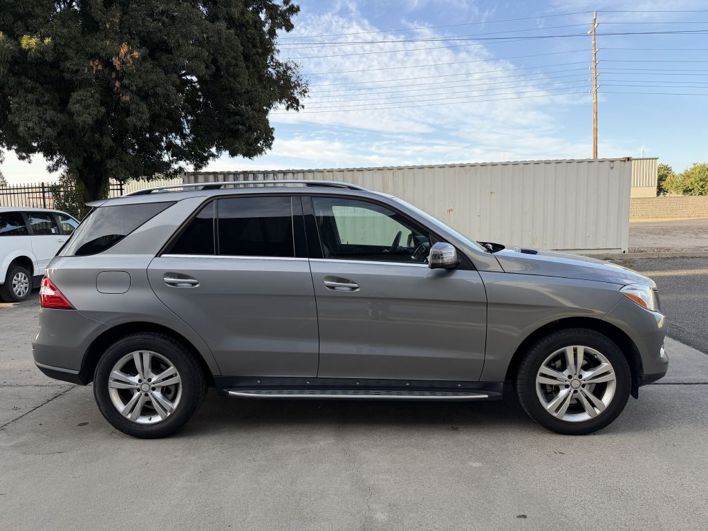 Photo 54 of this MERCEDES-BENZ ML