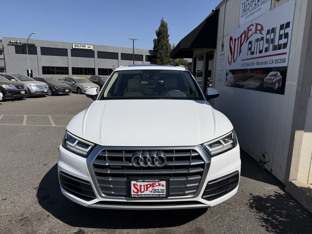 Photo 4 of this AUDI Q5