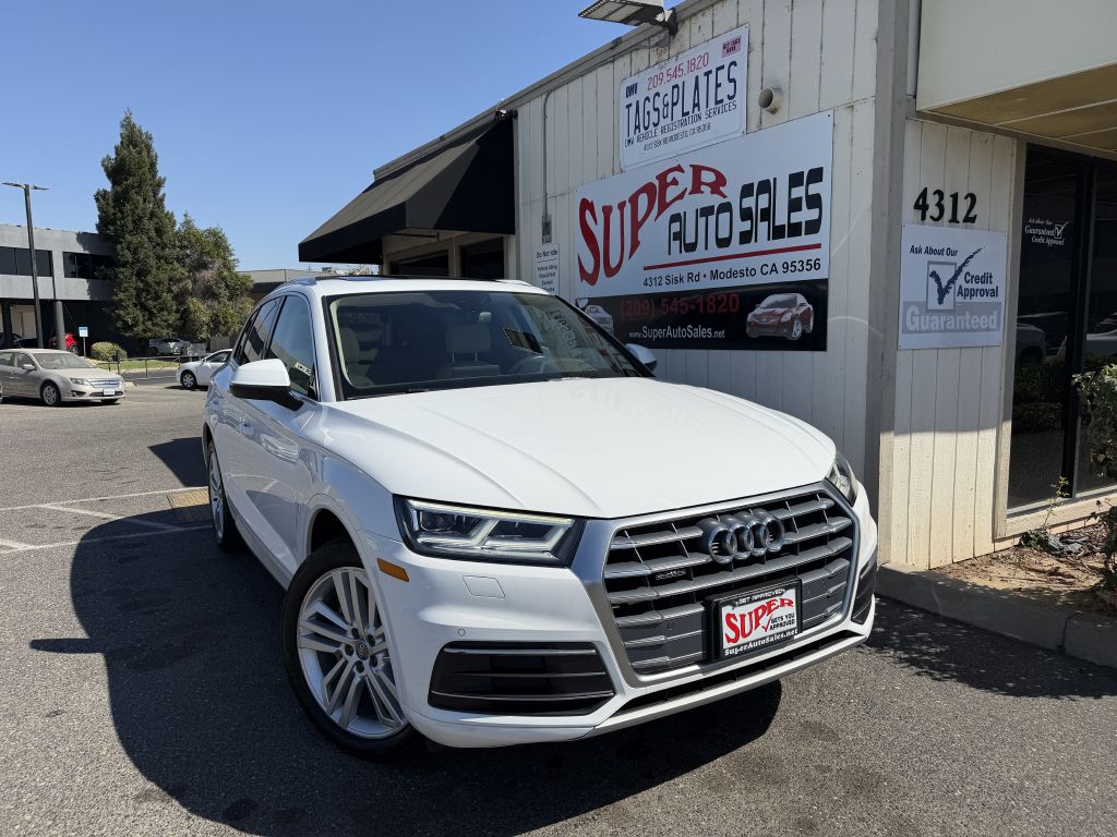 Photo 8 of this AUDI Q5