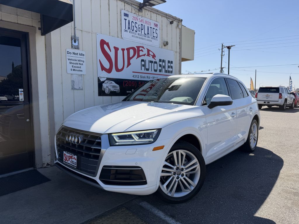 Photo 9 of this AUDI Q5
