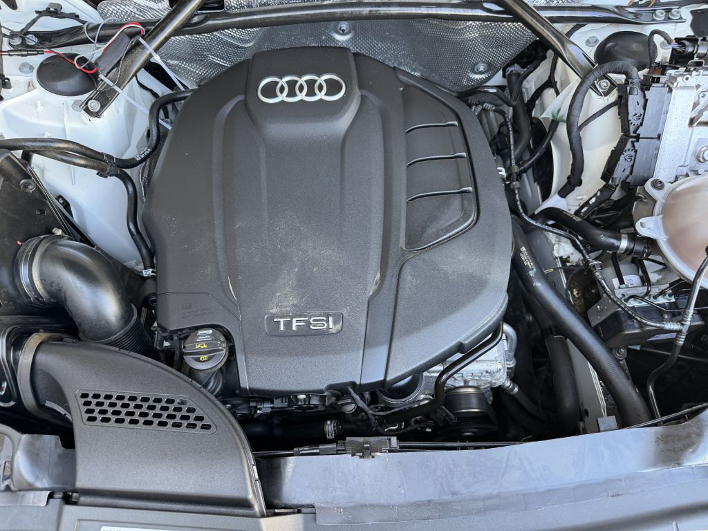 Photo 48 of this AUDI Q5