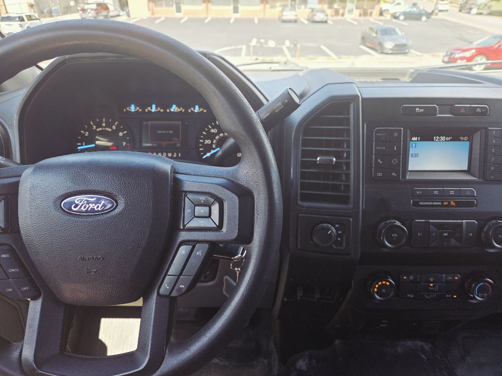 Photo 7 of this FORD F150