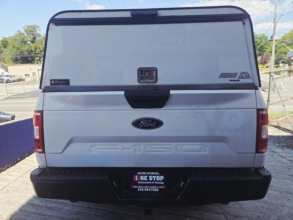Photo 6 of this FORD F150