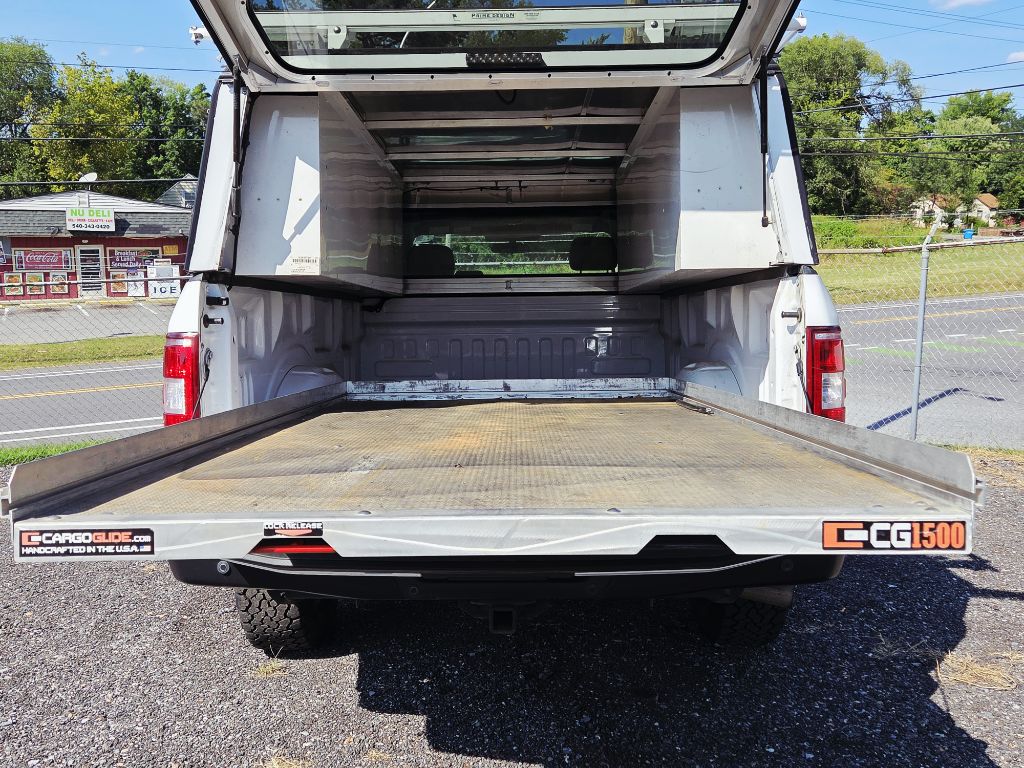 Photo 32 of this FORD F150