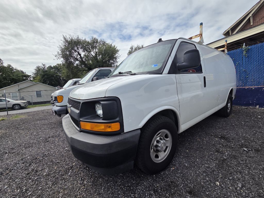 Photo 2 of this CHEVROLET EXPRESS G2500