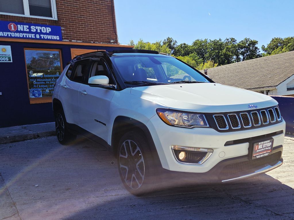 Photo 20 of this JEEP COMPASS