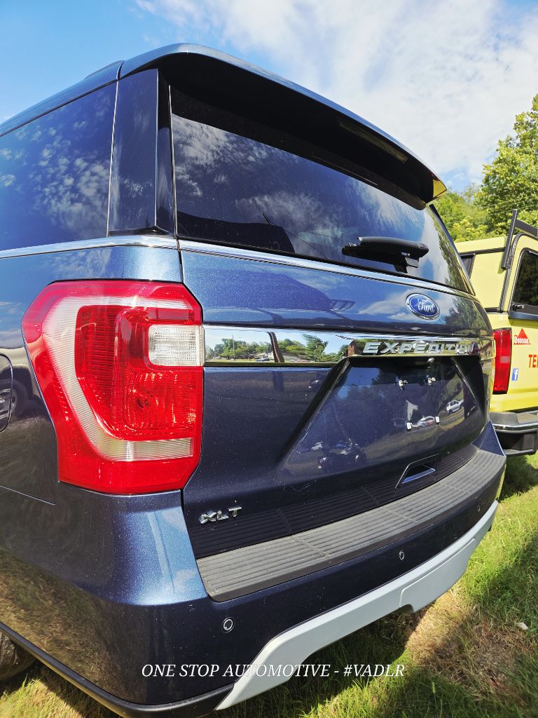Photo 9 of this FORD EXPEDITION