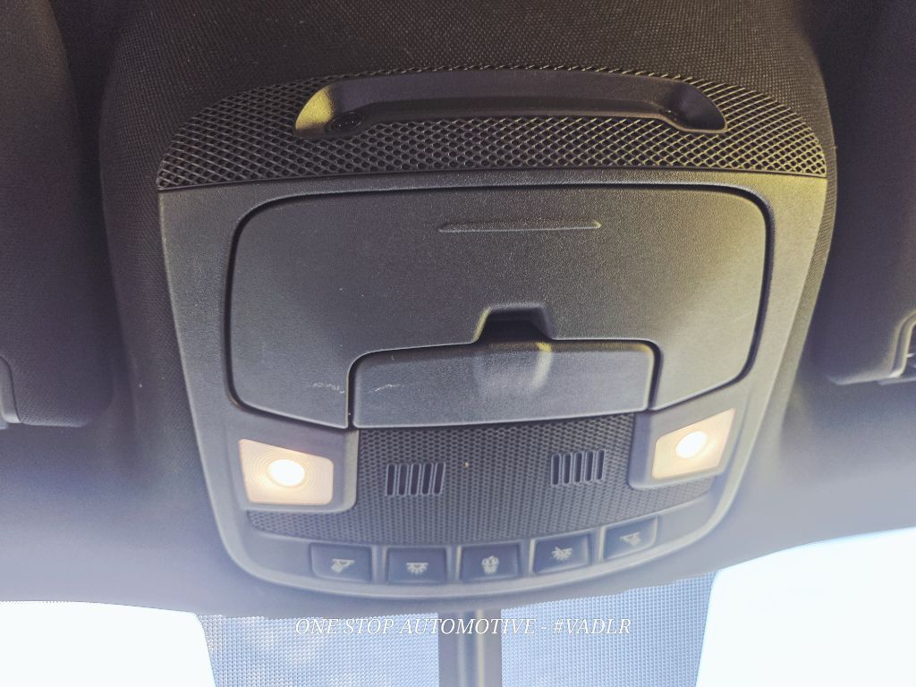 Photo 17 of this FORD EXPEDITION
