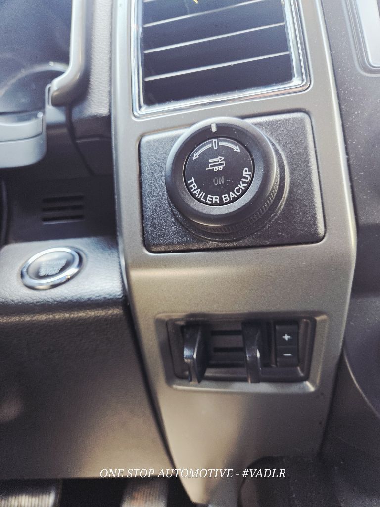 Photo 15 of this FORD EXPEDITION