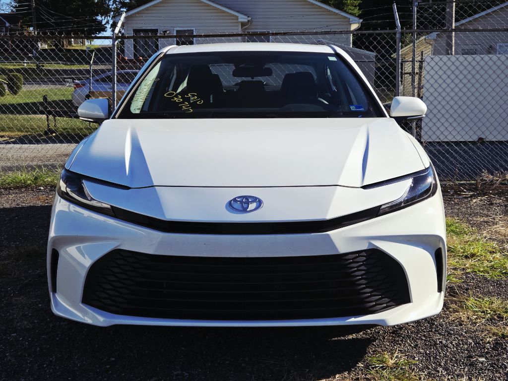 2025 TOYOTA CAMRY