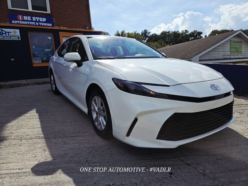 Photo 8 of this TOYOTA CAMRY