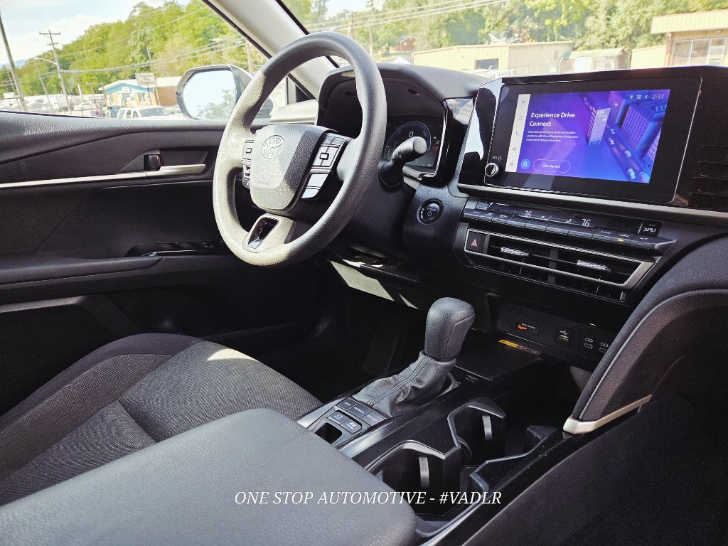 Photo 17 of this TOYOTA CAMRY