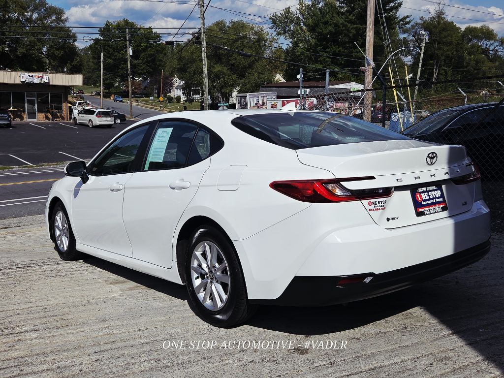 Photo 13 of this TOYOTA CAMRY