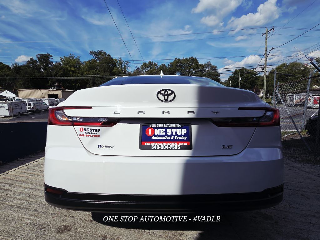 Photo 12 of this TOYOTA CAMRY