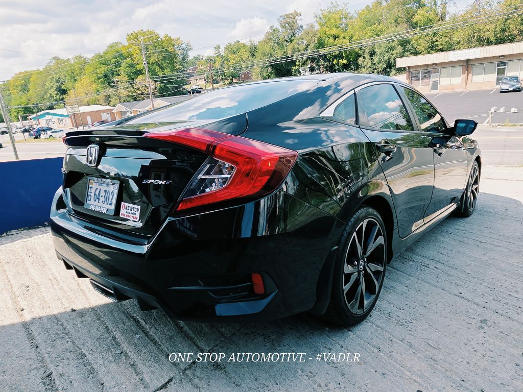 Photo 13 of this HONDA CIVIC