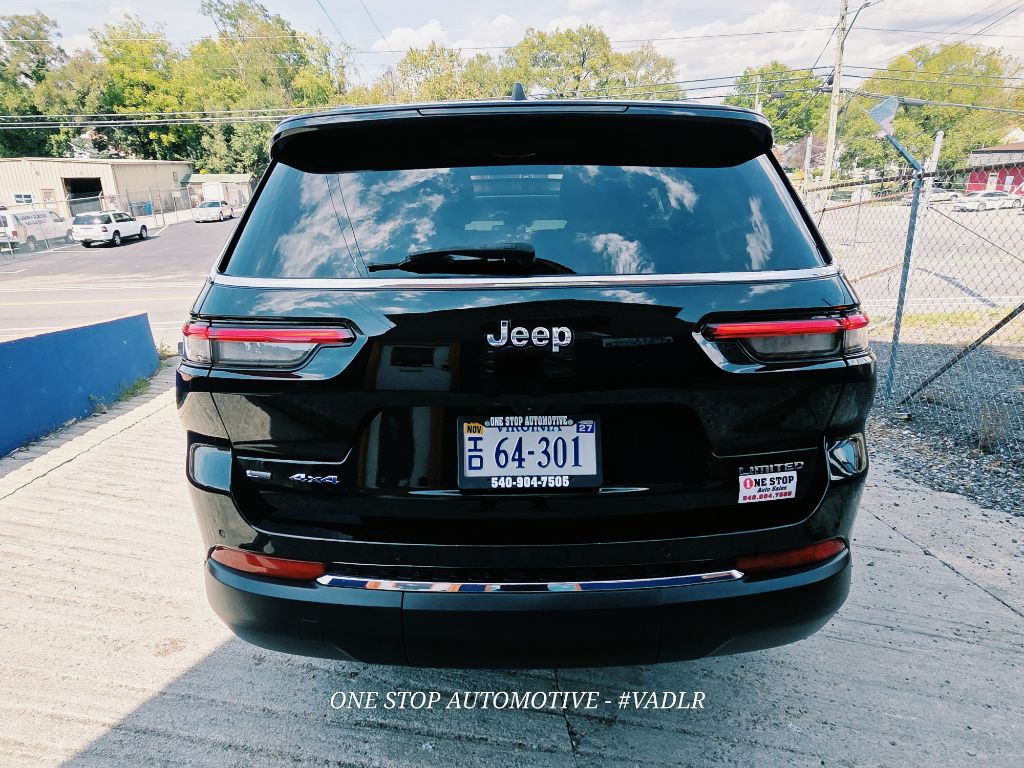 Photo 19 of this JEEP GRAND CHEROKEE