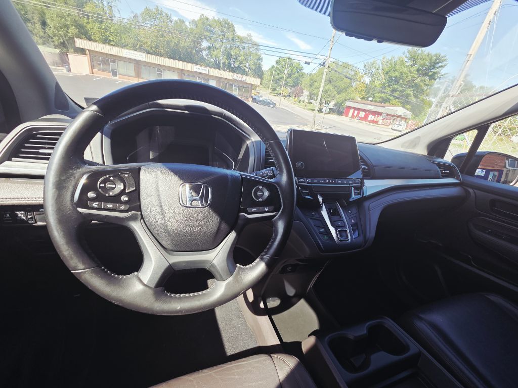 Photo 8 of this HONDA ODYSSEY