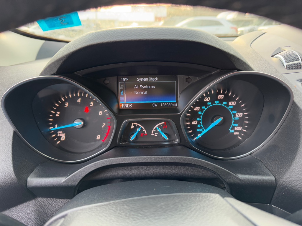 Photo 16 of this FORD ESCAPE
