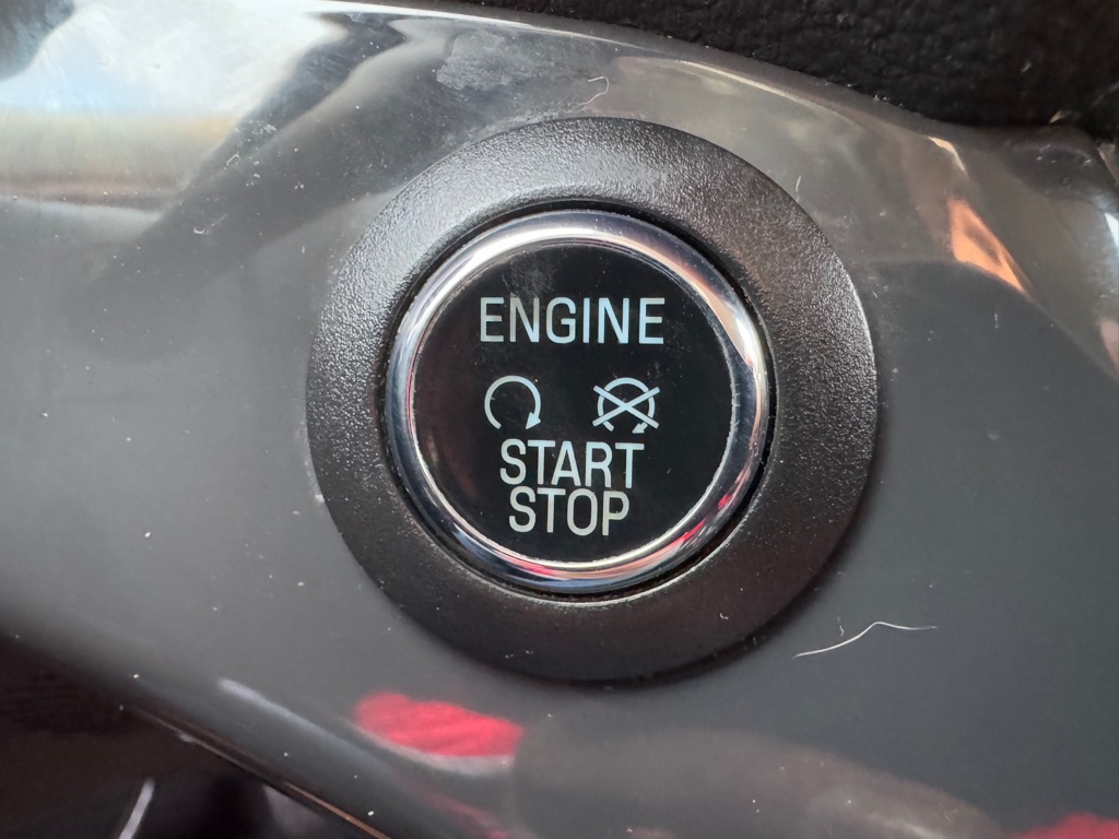 Photo 20 of this FORD ESCAPE