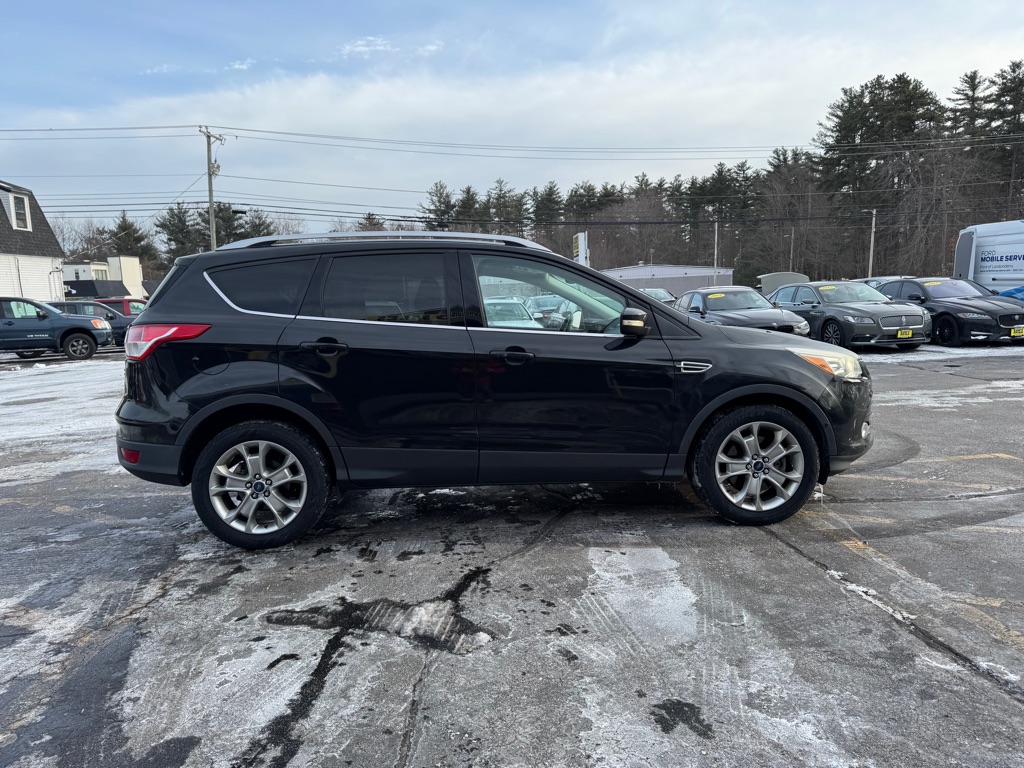Photo 5 of this FORD ESCAPE