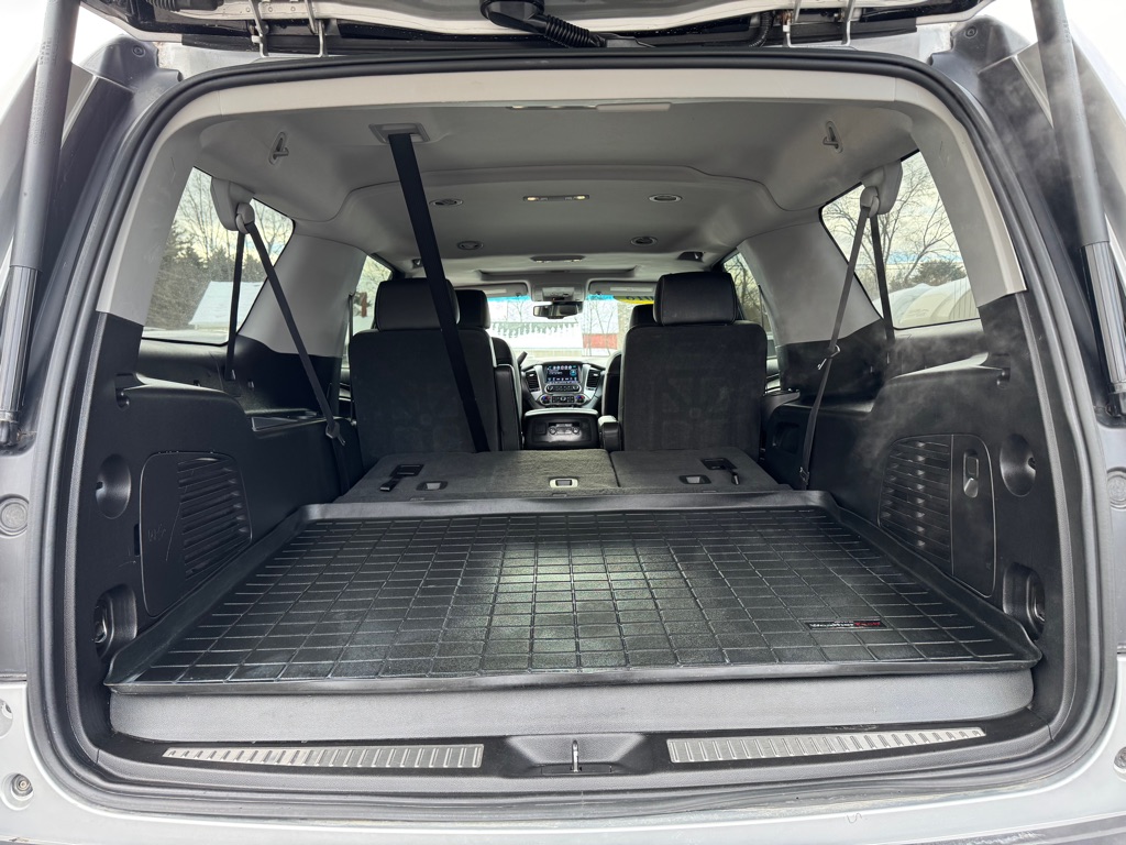Photo 10 of this CHEVROLET SUBURBAN